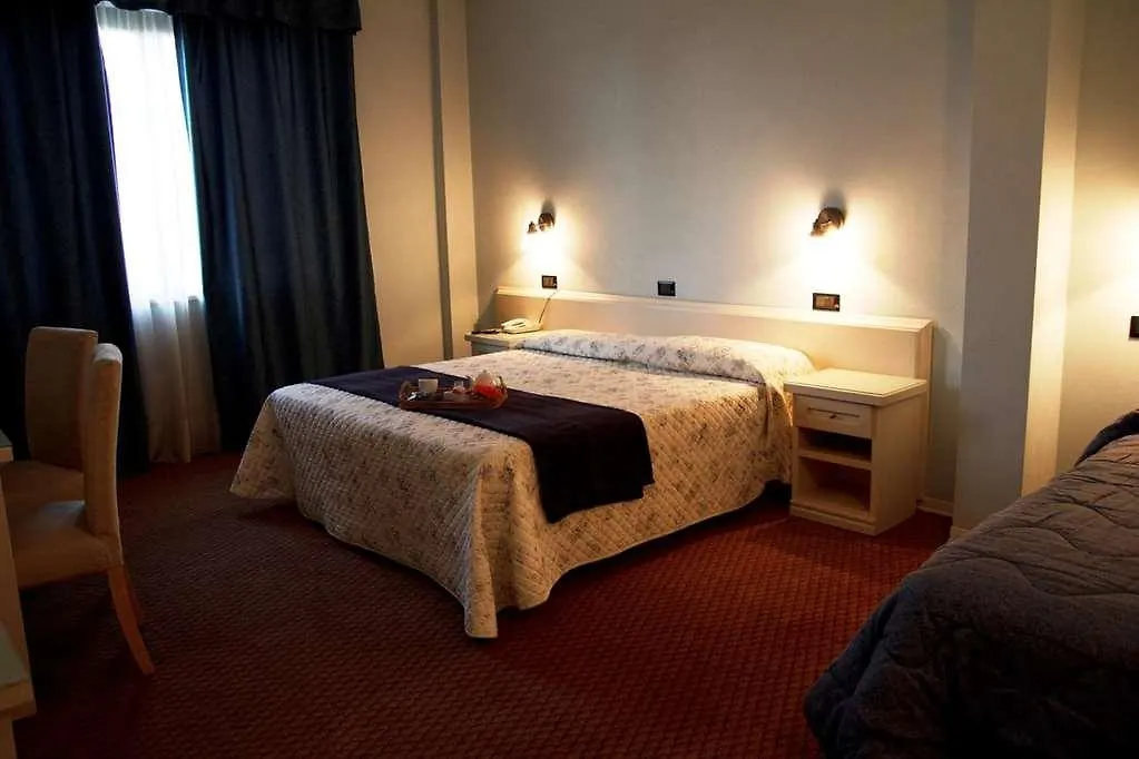 Il Grifo Hotel E Bisteccheria Toscana Montepulciano Italy