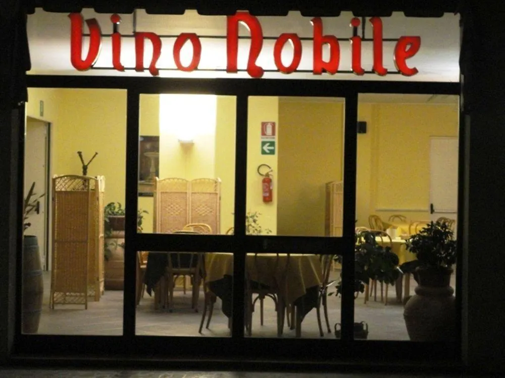 Il Grifo Hotel E Bisteccheria Toscana Montepulciano Italy